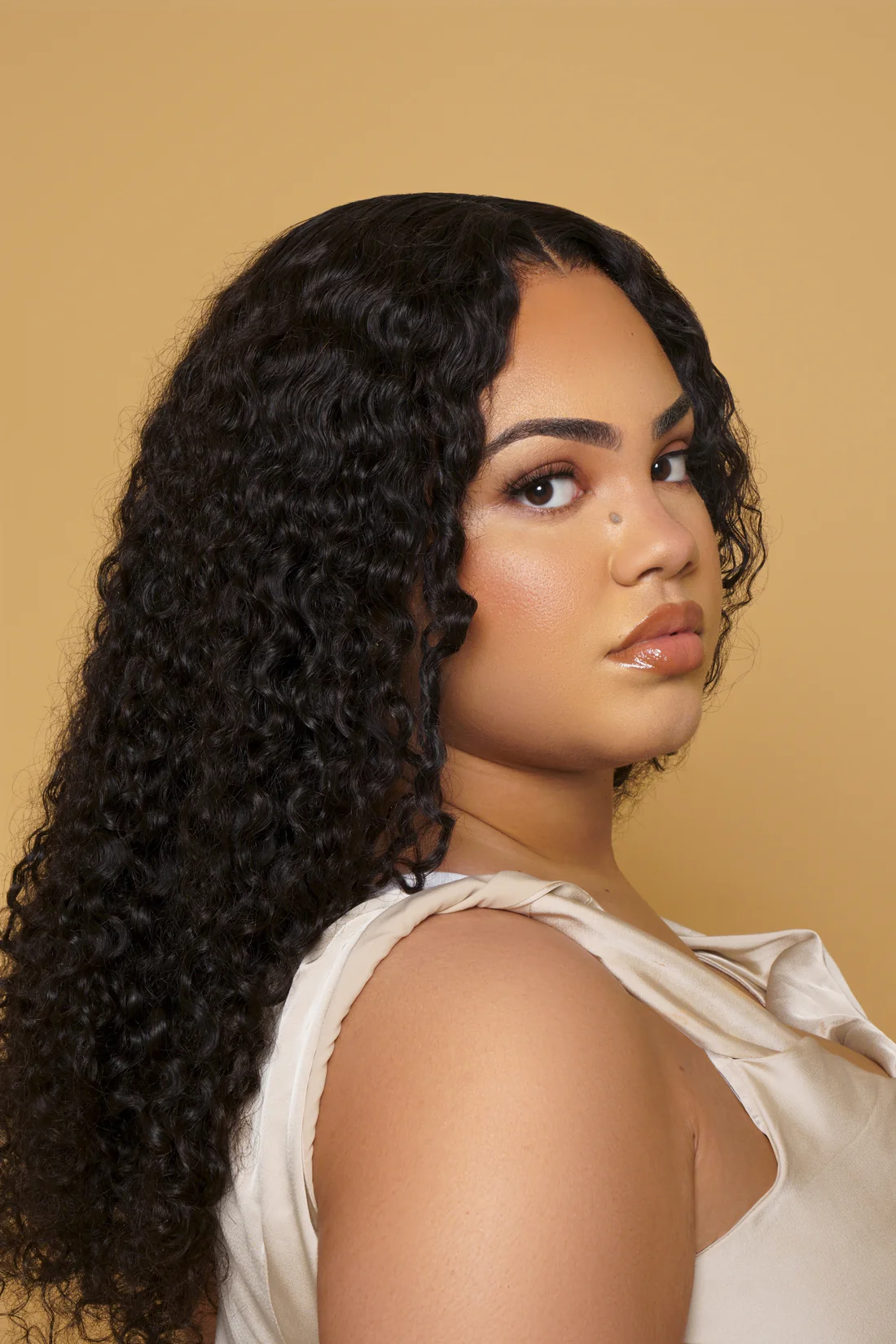 Niamani Spiral 6x6 HD Wig - Image 2